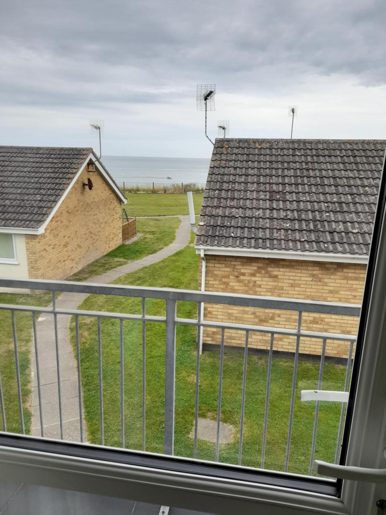 Clifftop Villa 47 Corton  エクステリア 写真